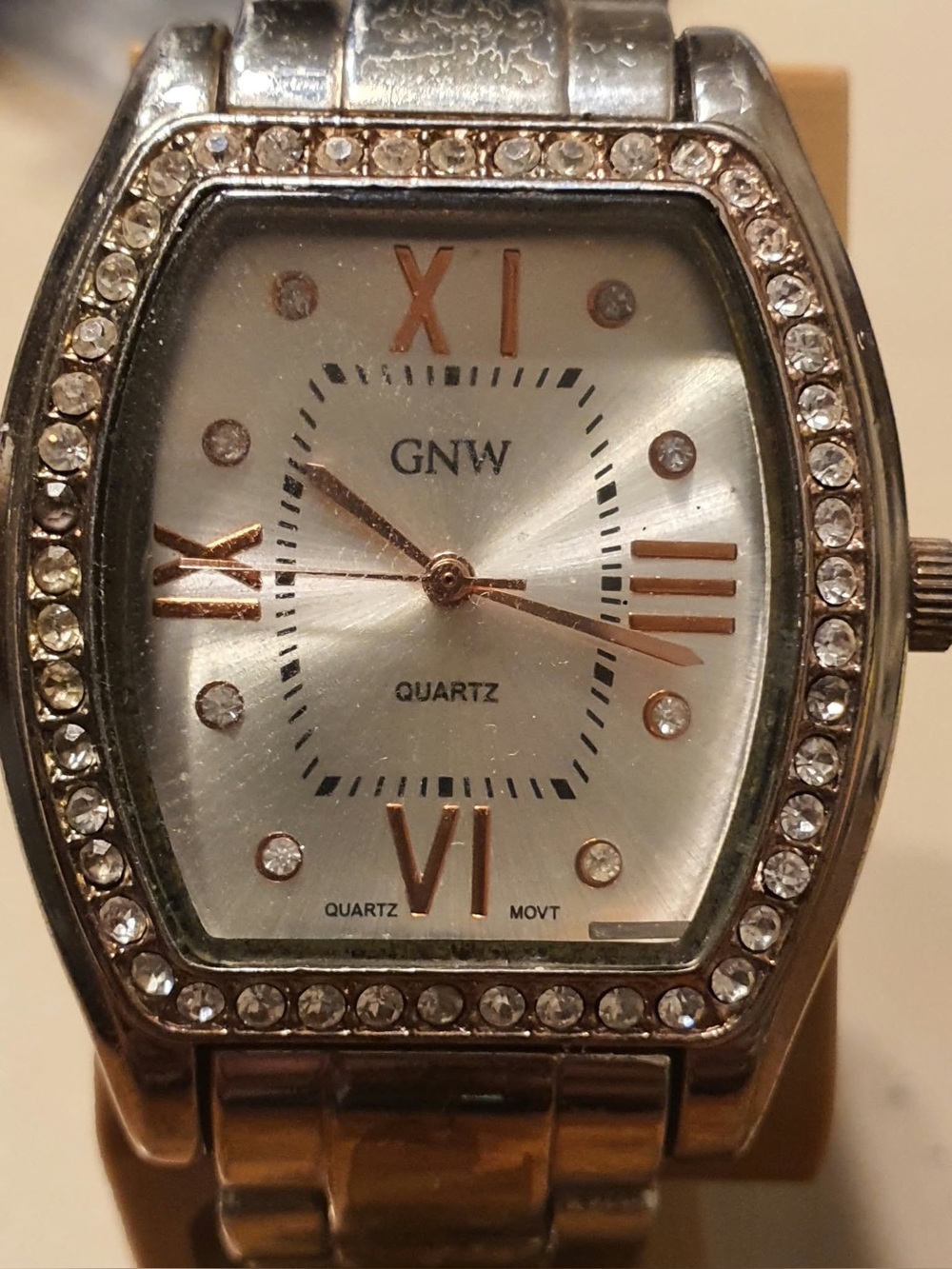 🦋10/$20🦋 GNW Silver Rhinestone Stainless Steel Women's Watch
